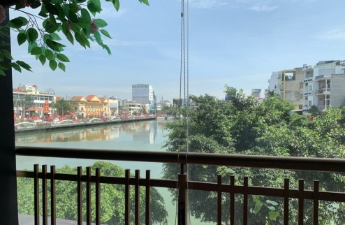 Nhà mới đẹp, view hồ, ngõ to 2 ô tô, giữa trung tâm Cầu Giấy Thanh Xuân, ở & kinh doanh tốt